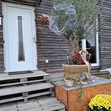 Holiday home Domecek Sara